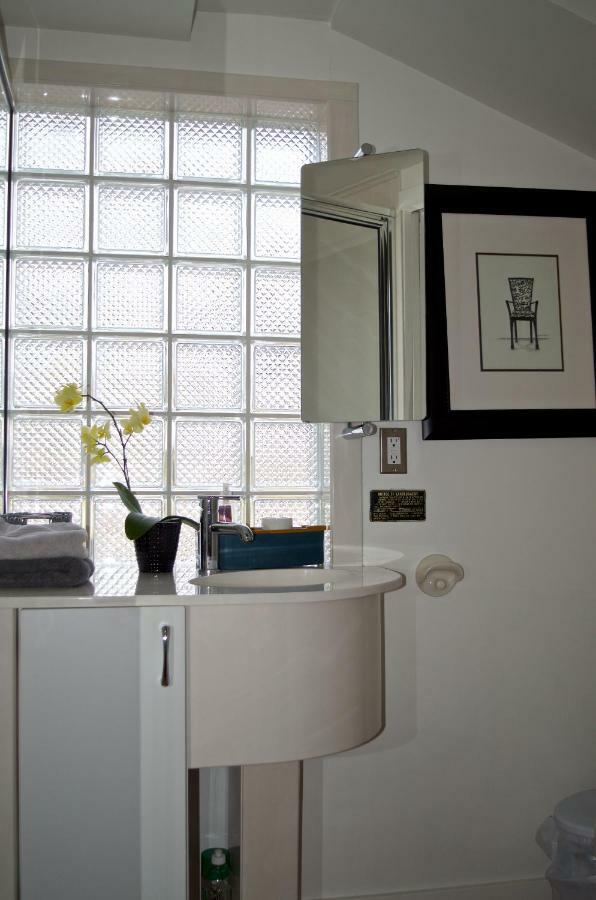 A Float Home B&B In Fisherman'S Wharf Victoria Exterior foto